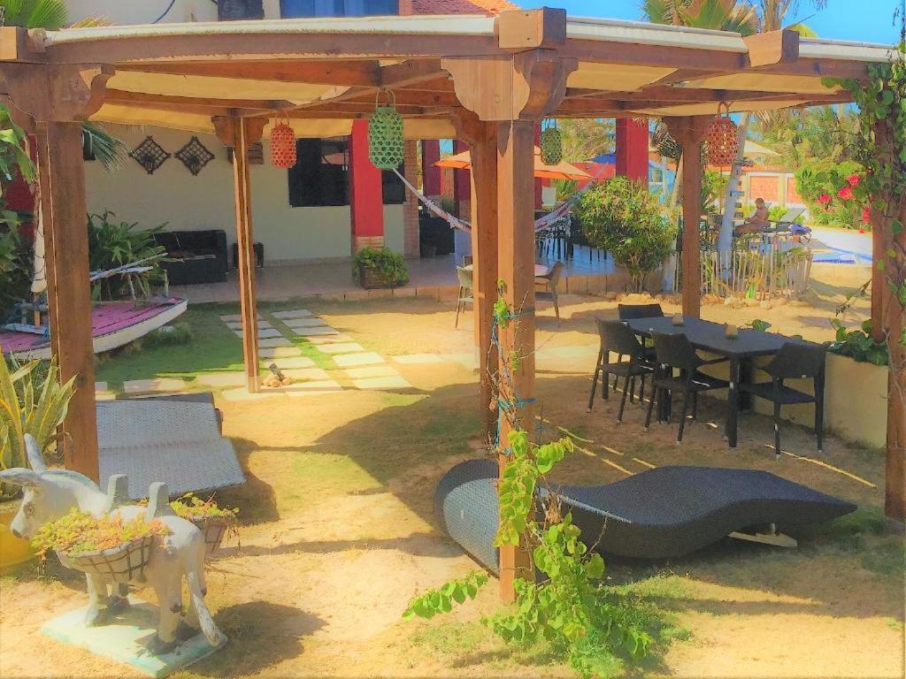 Pousada Flamboyant Village Beberibe Exterior photo